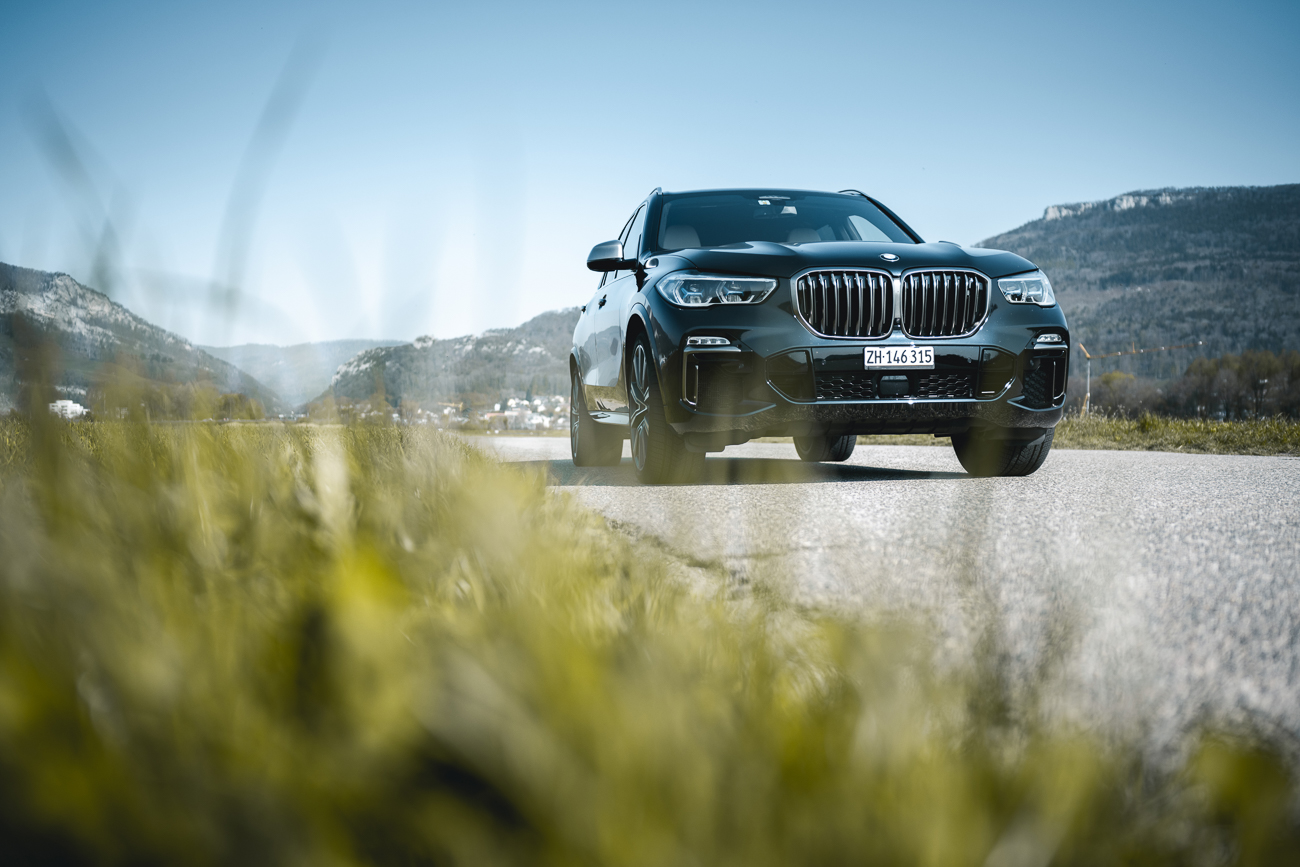 BMW X5 M50d fotografiert mit der Nikon Z7.