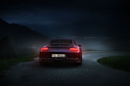 Bereit f&uuml;r die Heimfahrt. Der Porsche 911 GT3 Touring blickt auf den Vierwaldst&auml;ttersee.