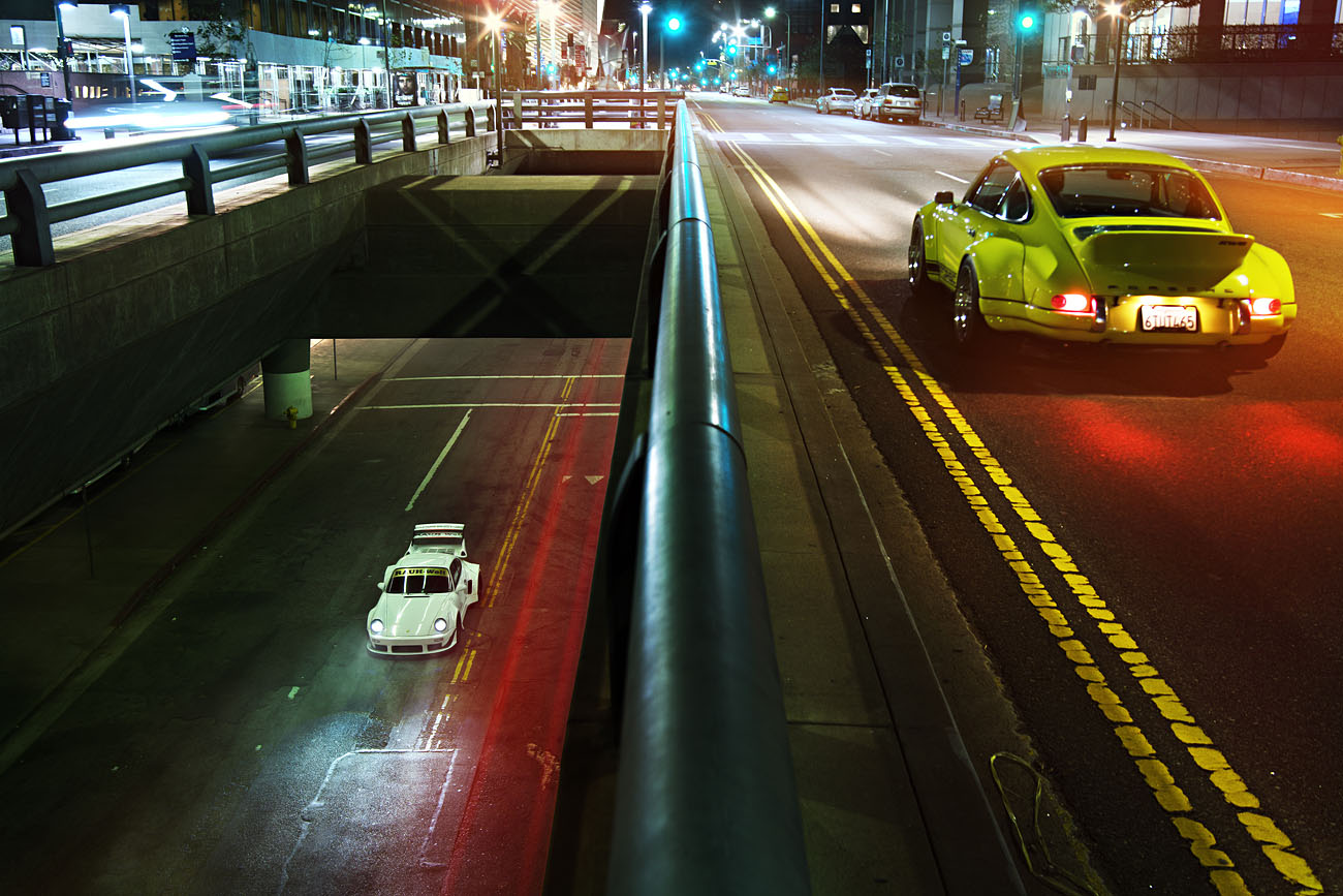 2 Porsche RWB Rauh-Welt BEGRIFF in Downtown LA.