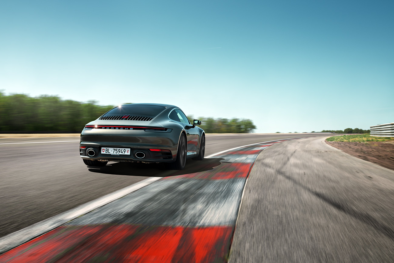 Nikon D850 Erfahrungen von Autofotograf phPics. Der Porsche 911 wurde mit der D850 fotografiert.