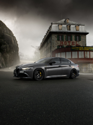 Der Tuning Alfra Romeo Giulia Quadrifoglio beim Furkapass von Autofotograf phPics in Szene gesetzt.