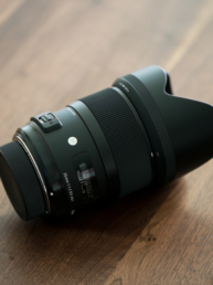 Egal ob 35mm oder 50mm. Festbrennweiten eignen sich für Fotografie Anfänger extrem.