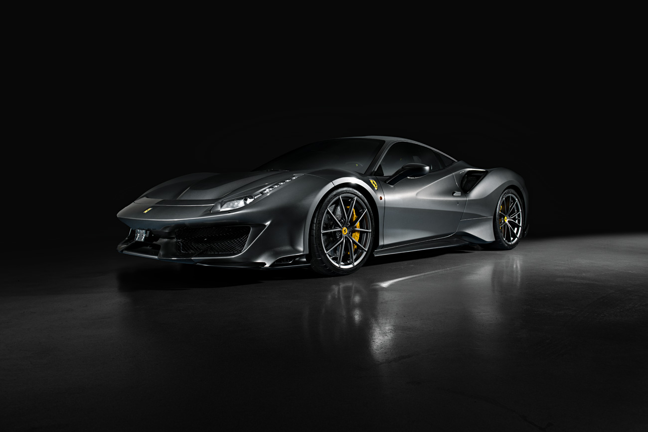 Ferrari 488 Pista in grau