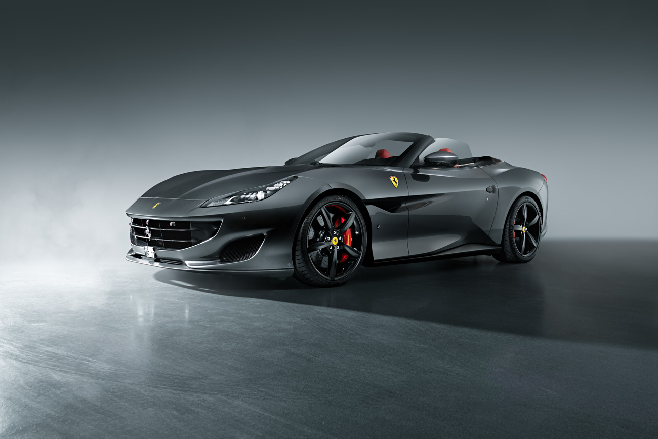 Ferrari Portofino in grau