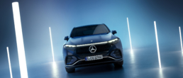 Professionelle Autofotografie von phPics an einem Mercedes-Benz EQS SUV.