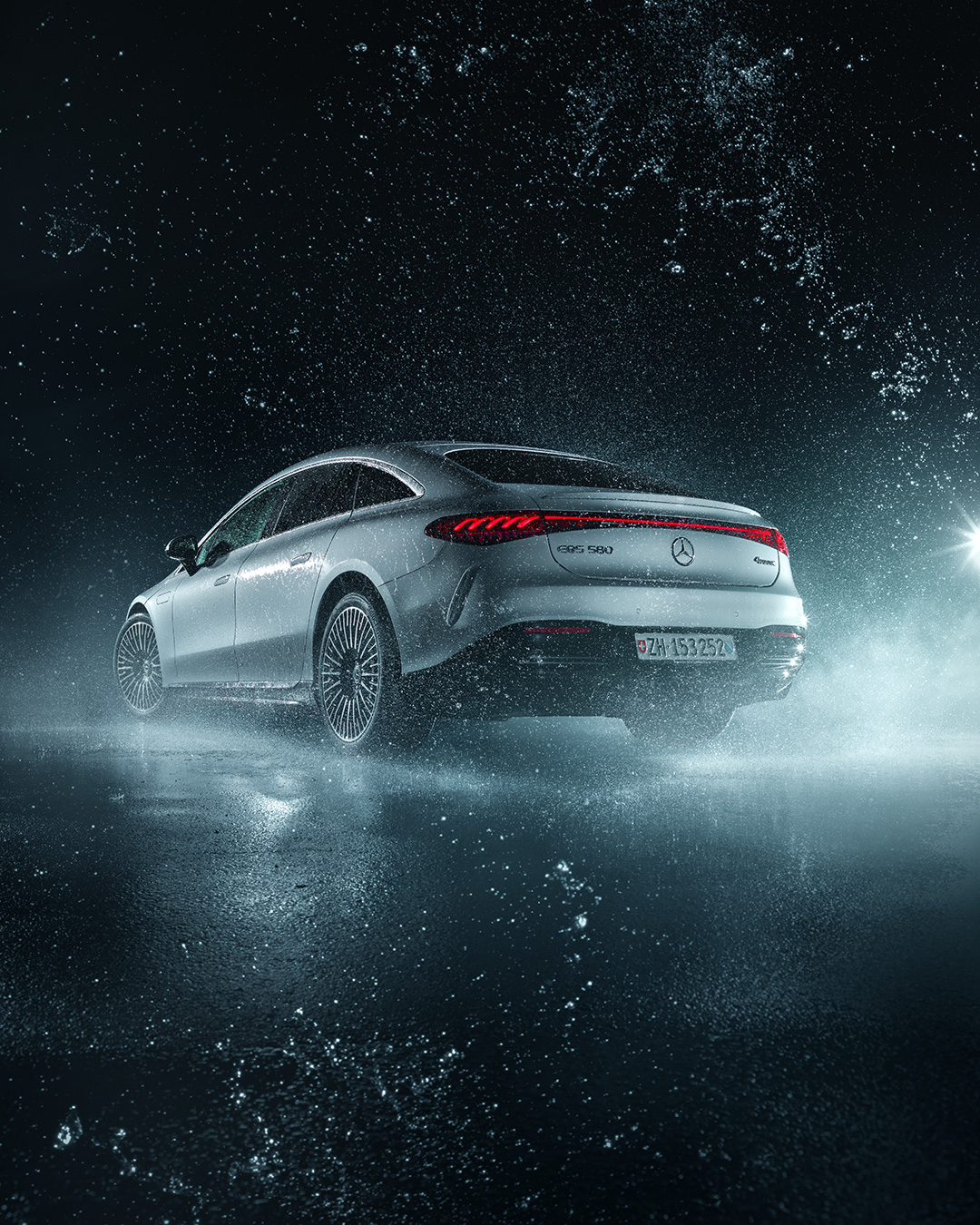 Fotoshooting mit Autofotograf phPics und dem Mercedes EQS