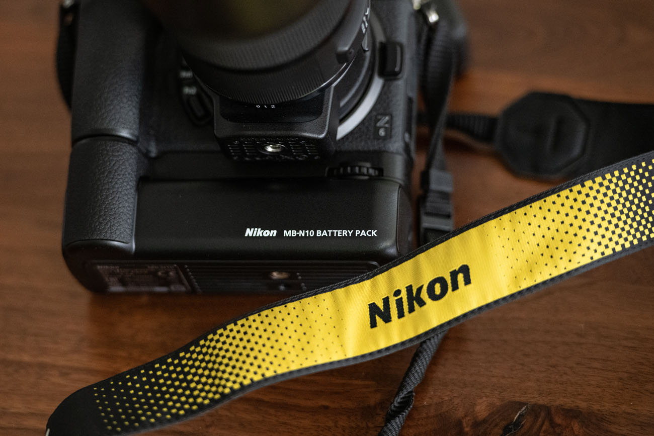 Nikon MB-N10. Der Nikon Batteriegriff für die spiegellosen Z6 und Z7.